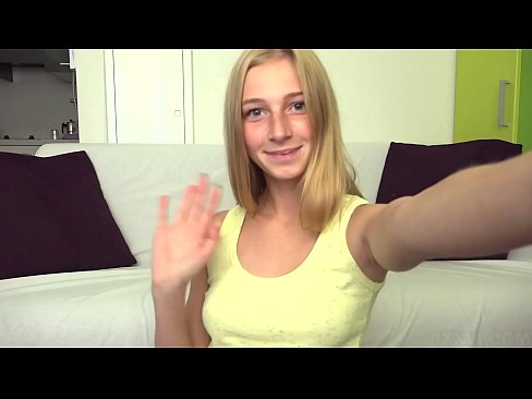 ❤️ Amikor unatkozom, lustán maszturbálom a rózsaszín puncimat... ️❌ Baszás videó at hu.markettass.ru ☑